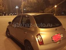 Nissan March