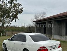Toyota Celsior