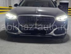 Mercedes-Benz S-Класс