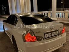 Nissan Fuga