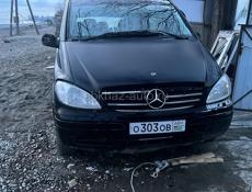 Mercedes-Benz Viano