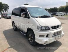 Mitsubishi Space Gear