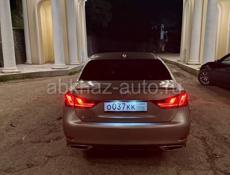 Lexus GS
