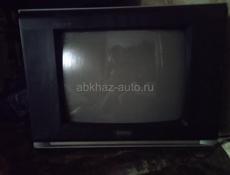 ПРОДАМ ТЕЛЕВИЗОРЫ  С ПУЛЬТОМ  !! 