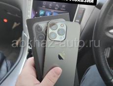 iPhone, в наличии много моделей 😉