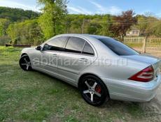 Mercedes-Benz C-Класс