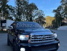 Toyota Sequoia