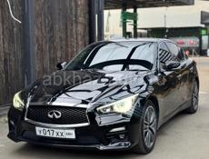 Infiniti Q45