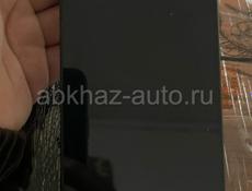 Обменяю Поко х6 про черного цвета на айфон.