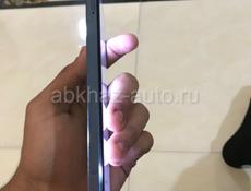 Тилифон хорошим состоянием все чётка работает память 128