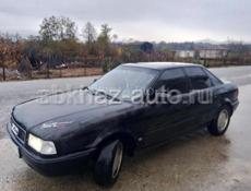 Audi 80