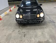 Mercedes-Benz E-Класс