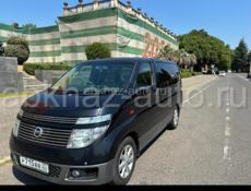 Nissan Elgrand