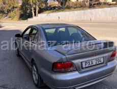 Mitsubishi Galant