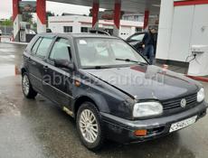 Volkswagen Golf