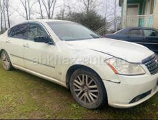 Nissan fuga