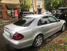 Mercedes-Benz E-Класс