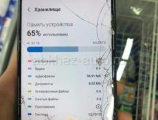 Продаю телефон срочно 