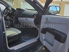Mitsubishi L 200