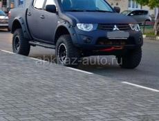 Mitsubishi L 200