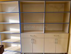 Мебель для аптеки или магазина 