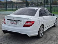 Mercedes-Benz C-Класс
