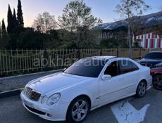 Mercedes-Benz E-Класс