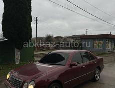 Mercedes-Benz E-Класс