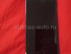 Продаю айфон 8
