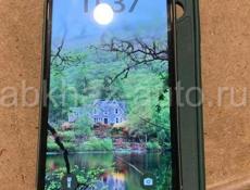 продается  IPhone 11 