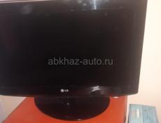 Продам телевизор в хорошем состоянии цена 12 тысяч 