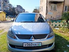 Mitsubishi Grandis