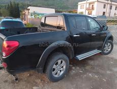Mitsubishi L 200
