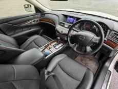 Nissan fuga
