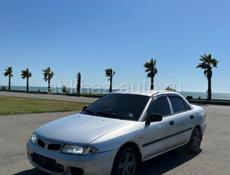 Mitsubishi Carisma