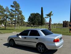Mitsubishi Carisma