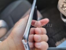 Samsung S10 новый  128гб 