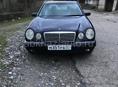 Mercedes-Benz 200-Series