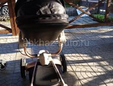 Две коляски+кочалка музыкальная 