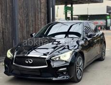 Infiniti Q45
