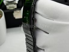 Чёрные часы RADO
