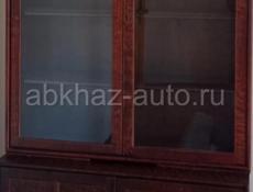 Продается румынская ореховая стенка