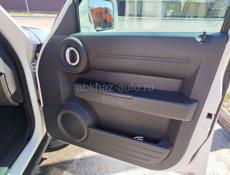 Dodge Nitro