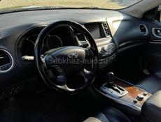 Infiniti