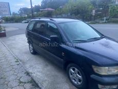 Mitsubishi Space Wagon