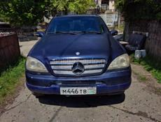 Mercedes-Benz ML