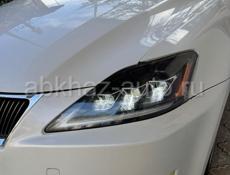 Фары LEXUS IS