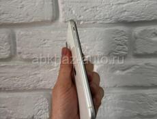 iPhone 11 64gb  white 