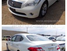 Nissan fuga