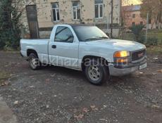 GMC Sierra